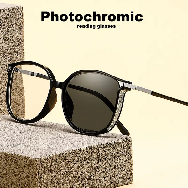 2026 New Women's Large Frame Photochromic Reading Glasses
